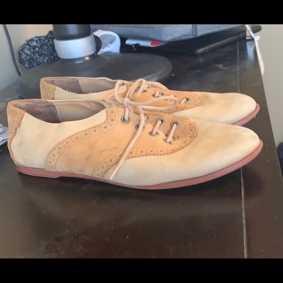 Sperry tan lace up oxfords - Picture 3 of 3